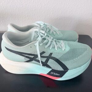 ASICS Women's Athletic Shoes - Mint and Black